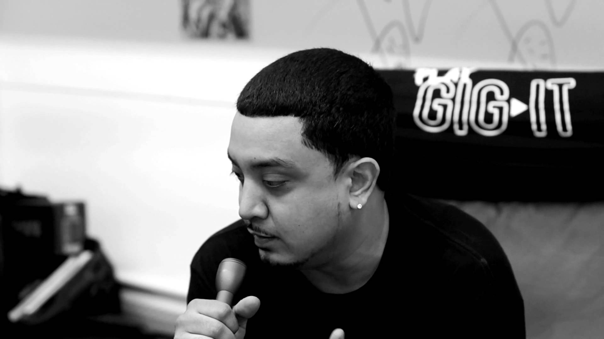 Play GIG-IT  Interview with Chris “Broadway” Romero